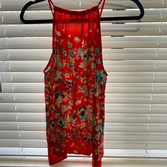 Top - Picture 2 of 3